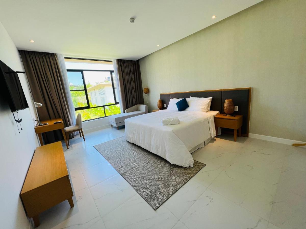 Sea View Villa In Wyndham Garden Cam Ranh Nha Trang Exterior photo